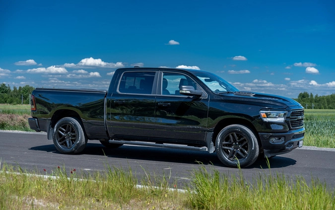 Dodge RAM cena 268000 przebieg: 18000, rok produkcji 2022 z Ropczyce małe 781